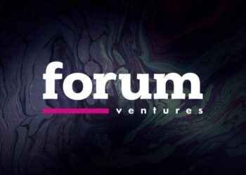 Cover image featuring a dynamic startup team collaborating, symbolizing innovation, mentorship, and growth in the B2B SaaS ecosystem with Forum Ventures.